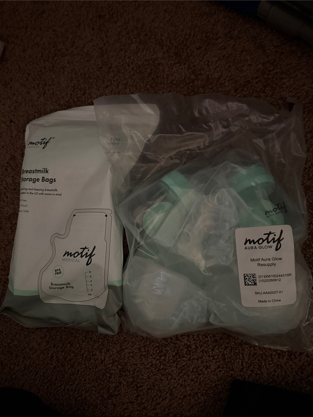 Motif Aura Glow Breastmilk Storage Bags & Resupply Set - Mint